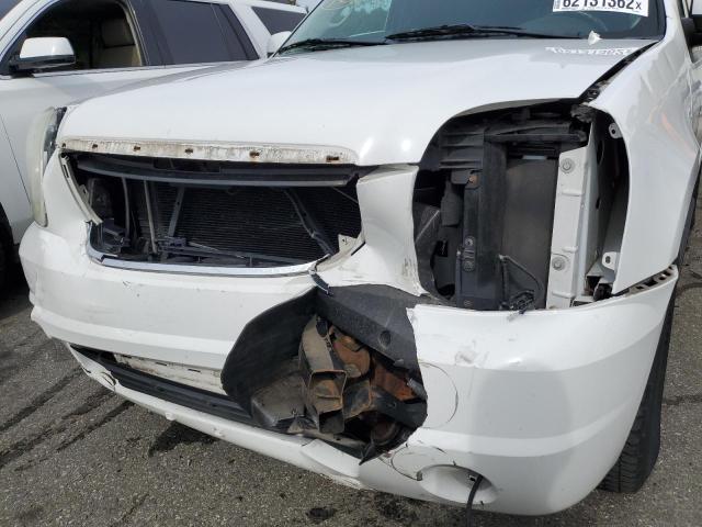 1GKS2AE03BR390886 - 2011 GMC YUKON SLE WHITE photo 9