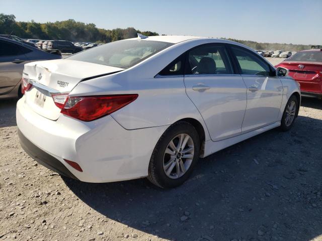 5NPEB4AC5EH896399 - 2014 HYUNDAI SONATA GLS WHITE photo 4