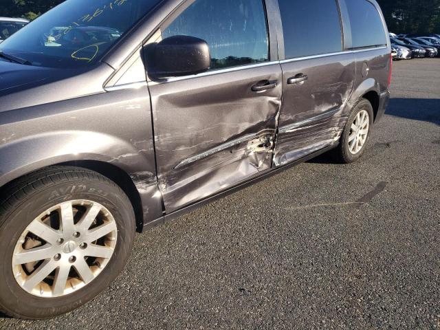 2C4RC1BG0FR560307 - 2015 CHRYSLER TOWN & COU GRAY photo 9