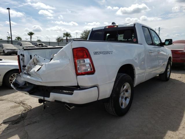 1C6RREBT4NN125943 - 2022 RAM 1500 BIG H WHITE photo 4