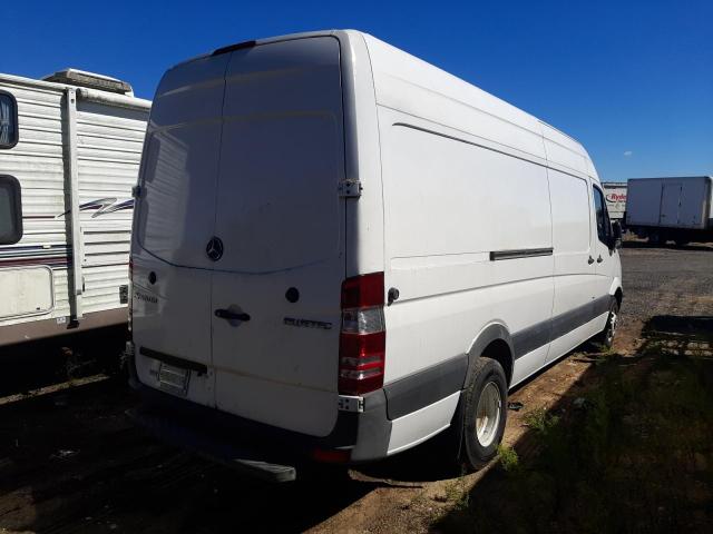 WD3PF4CC3C5620840 - 2012 MERCEDES-BENZ SPRINTER 3 WHITE photo 4