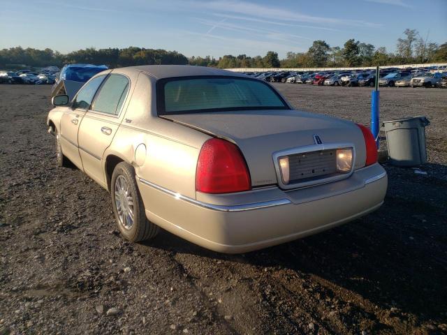 2LNHM82V99X601268 - 2009 LINCOLN TOWN CAR S BEIGE photo 3