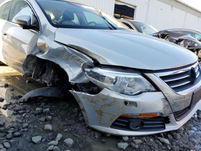 WVWGU73C99E524572 - 2009 VOLKSWAGEN CC VR6 4MO SILVER photo 9