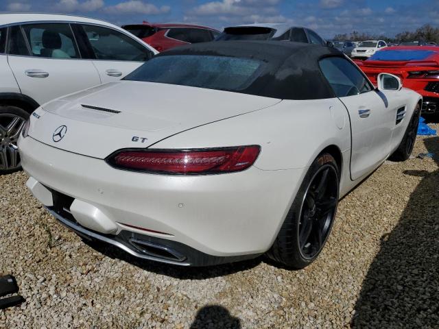 WDDYK7HA2JA018617 - 2018 MERCEDES-BENZ AMG GT WHITE photo 4