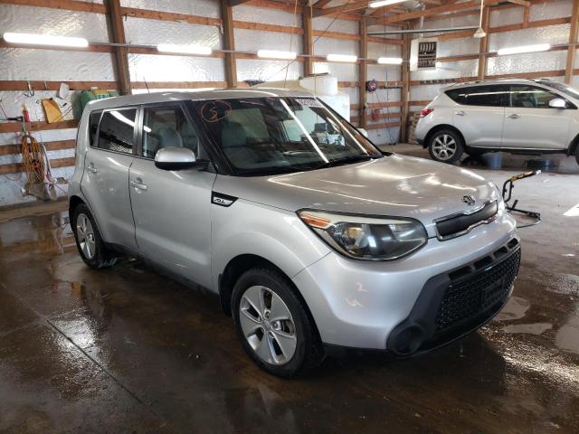 KNDJN2A27F7790799 - 2015 KIA SOUL SILVER photo 1