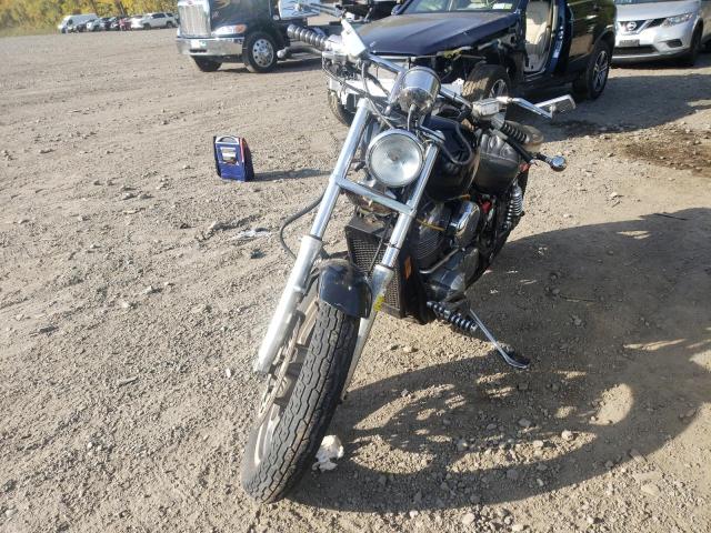 1HFSC1803HA204667 - 1987 HONDA VT1100 TWO TONE photo 2