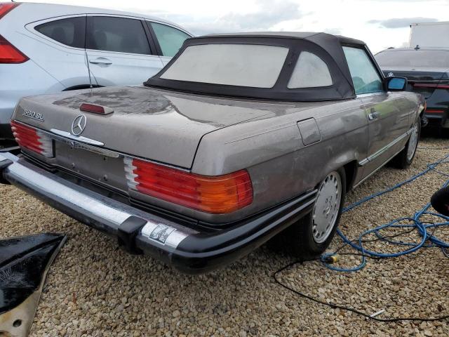 WDBBA48DXJA082706 - 1988 MERCEDES-BENZ 560 SL BROWN photo 4