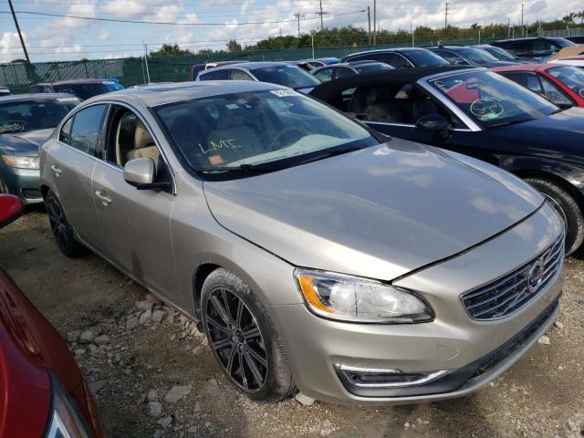 LYV402HK2HB155778 - 2017 VOLVO S60 PREMIE TAN photo 4