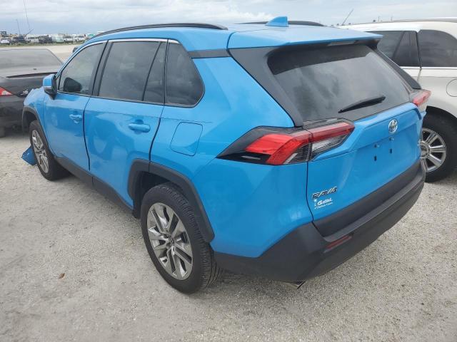 2T3C1RFV3MW159923 - 2021 TOYOTA RAV4 XLE P BLUE photo 3