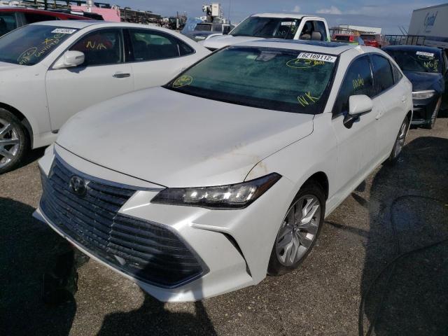 4T1AZ1FB6LU044215 - 2020 TOYOTA AVALON XLE WHITE photo 2