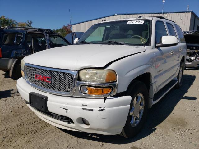 1GKEK63U24J237238 - 2004 GMC YUKON DENA WHITE photo 2