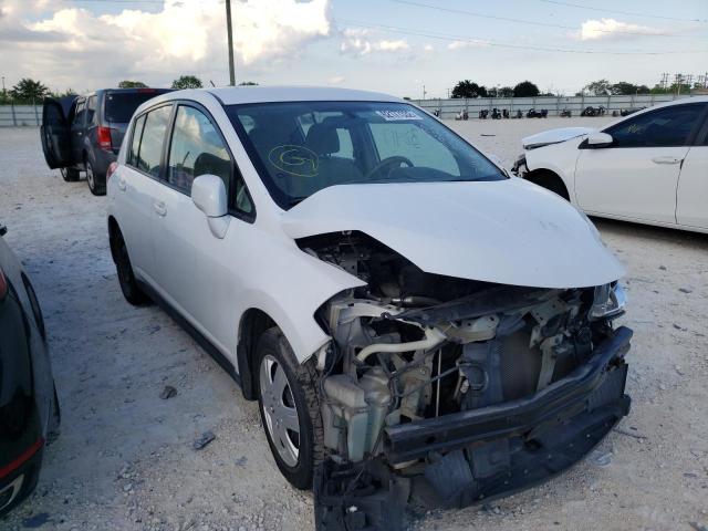 3N1BC13E29L501522 - 2009 NISSAN VERSA S WHITE photo 1