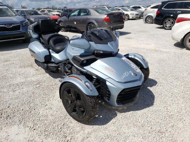 2BXREDD23NV001336 - 2022 CAN-AM SPYDER ROA SILVER photo 1