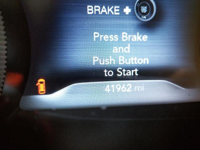 1C4PJMBX2KD186536 - 2019 JEEP CHEROKEE T SILVER photo 8