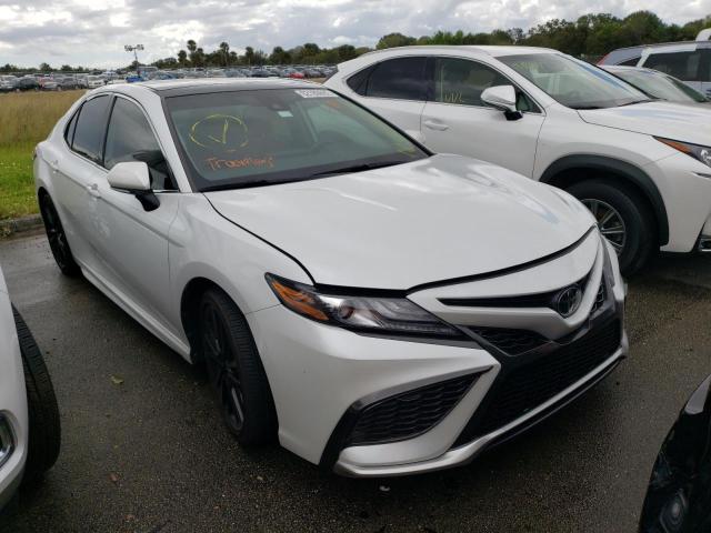 4T1K61AK6MU571323 - 2021 TOYOTA CAMRY XSE WHITE photo 1