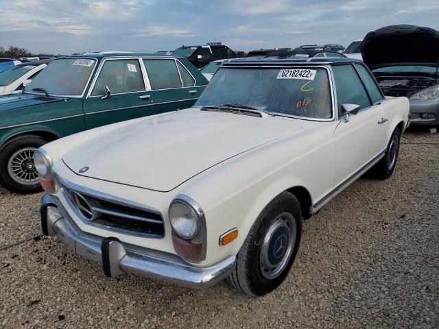 11304412019715 - 1971 MERCEDES-BENZ ROADSTER WHITE photo 2