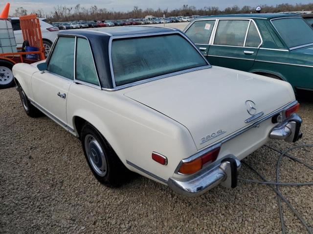 11304412019715 - 1971 MERCEDES-BENZ ROADSTER WHITE photo 3