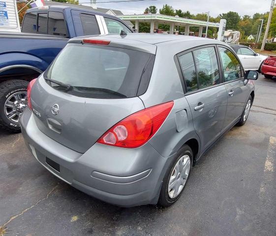 3N1BC1CP2AL415598 - 2010 NISSAN VERSA S SILVER photo 4