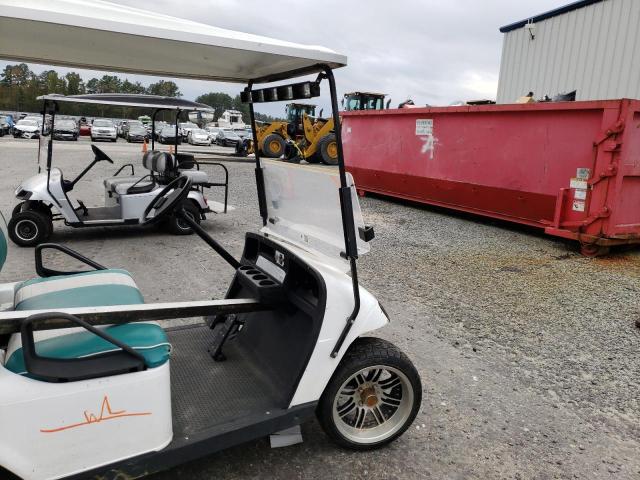 2726964 - 2016 EZGO GOLF CART WHITE photo 5