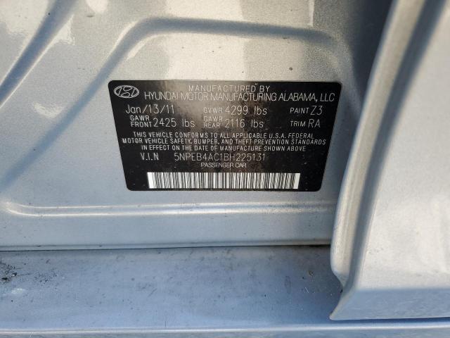 5NPEB4AC1BH225131 - 2011 HYUNDAI ACCENT SILVER photo 10