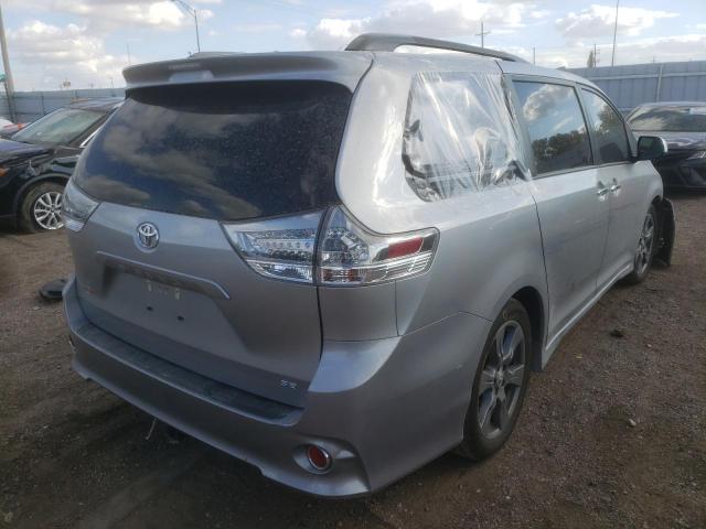 5TDXZ3DC0HS864159 - 2017 TOYOTA SIENNA SE SILVER photo 4