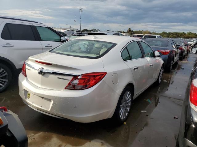 2G4GS5EK1C9188582 - 2012 BUICK REGAL PREM WHITE photo 4