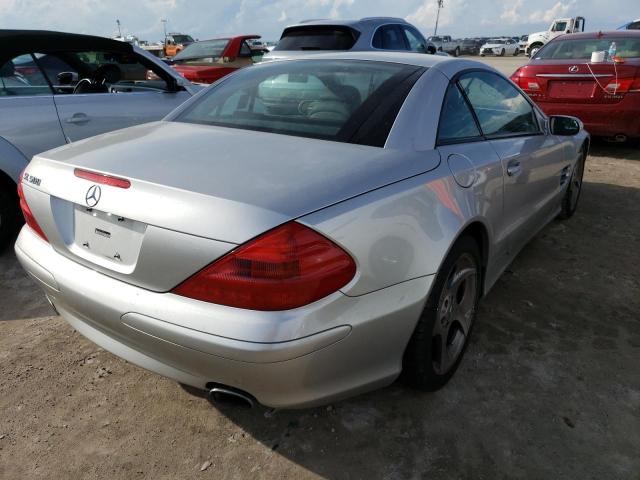 WDBSK75F75F087374 - 2005 MERCEDES-BENZ SL 500 SILVER photo 4