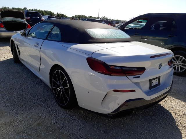 WBAFY4C02MCG36736 - 2021 BMW M850XI WHITE photo 2