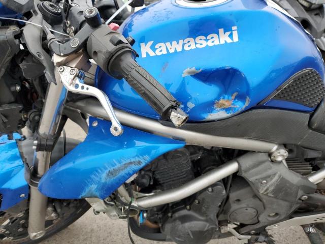 JKAEREC109DA31684 - 2009 KAWASAKI ER650 C BLUE photo 9