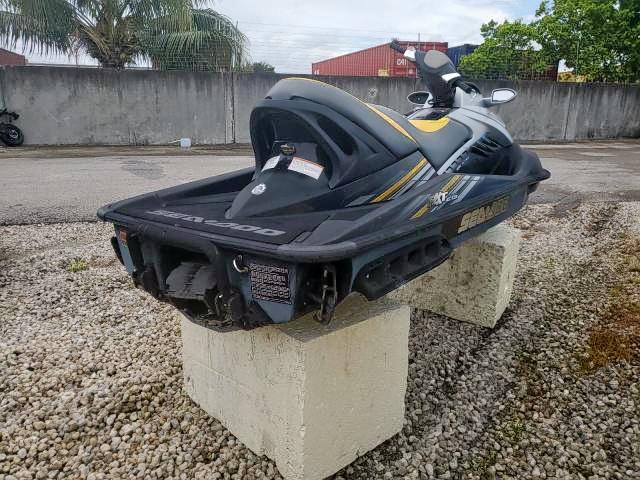 YDV48050L708 - 2008 POLARIS JET SKI BLACK photo 4