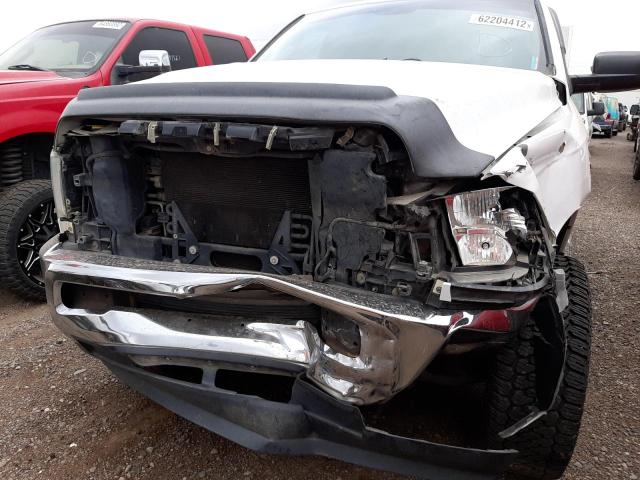 3C6TR5DT4FG551841 - 2015 RAM 2500 SLT 白色 照片 9