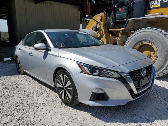 1N4BL4DVXMN353647 - 2021 NISSAN ALTIMA SV SILVER photo 4