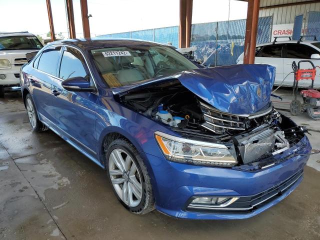 1VWGT7A33HC058361 - 2017 VOLKSWAGEN PASSAT SE BLUE photo 1