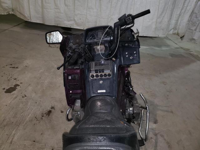 1HFSC2204TA800622 - 1996 HONDA GL1500 A/2 PURPLE photo 5