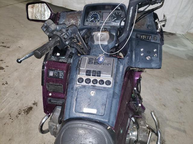 1HFSC2204TA800622 - 1996 HONDA GL1500 A/2 PURPLE photo 9