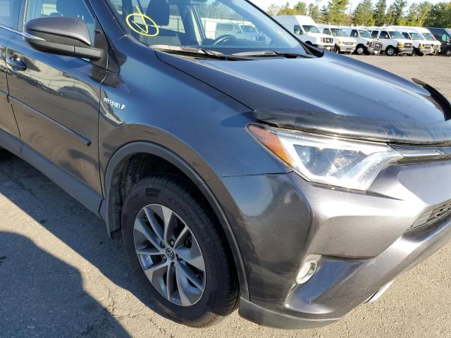 JTMRJREV5HD108826 - 2017 TOYOTA RAV4 HV LE GRAY photo 9