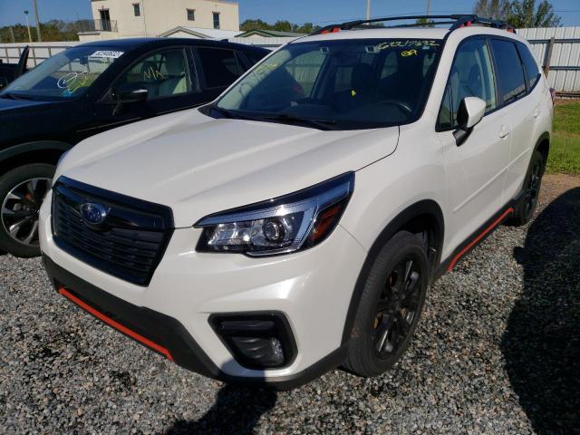 JF2SKAKC0KH565113 - 2019 SUBARU FORESTER S WHITE photo 2