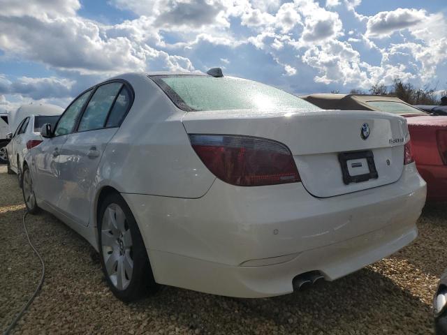 WBANF73557CU25708 - 2007 BMW 530 XI WHITE photo 3