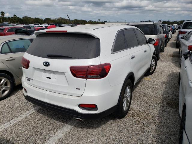 5XYPG4A39KG517496 - 2019 KIA SORENTO L WHITE photo 4