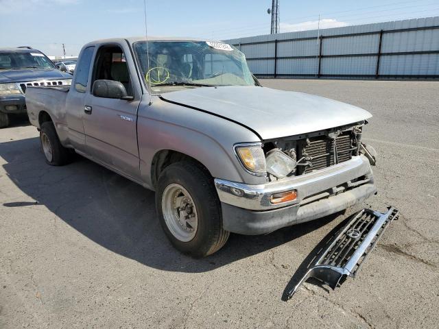 4TAVL52N8TZ176275 - 1996 TOYOTA TACOMA XTR SILVER photo 1