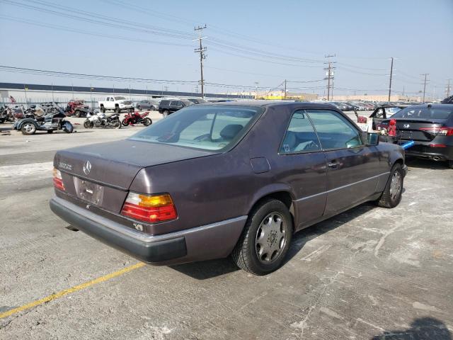 WDBEA51D7MB361414 - 1991 MERCEDES-BENZ 300 CE GRAY photo 4