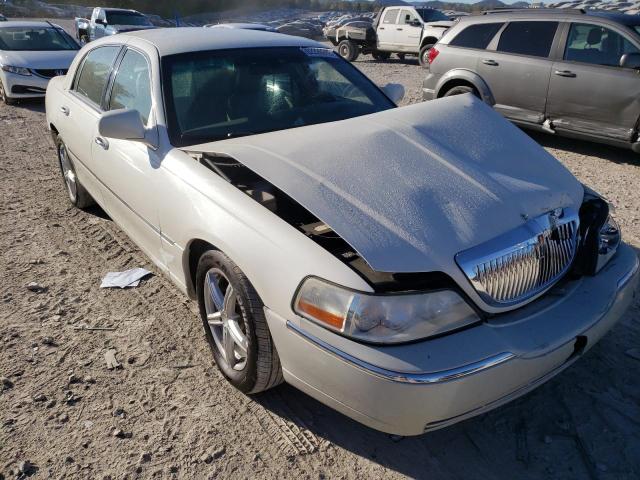 1LNHM81W75Y653017 - 2005 LINCOLN TOWN CAR S WHITE photo 1