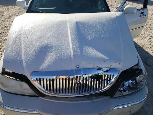 1LNHM81W75Y653017 - 2005 LINCOLN TOWN CAR S WHITE photo 7