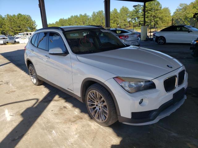 WBAVM1C5XFV315453 - 2015 BMW X1 SDRIVE2 WHITE photo 1