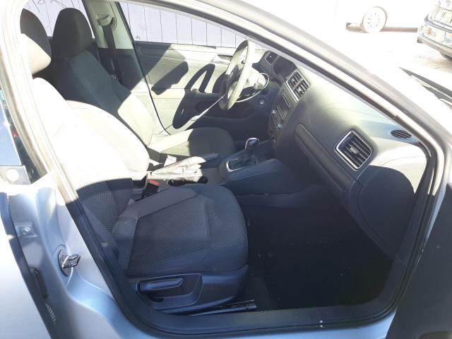 3VW2K7AJ9CM326252 - 2012 VOLKSWAGEN JETTA BASE 银色 照片 5