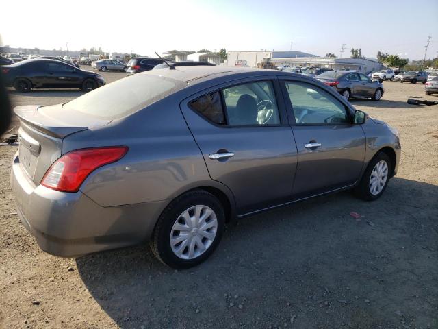 3N1CN7AP6KL868029 - 2019 NISSAN VERSA S SILVER photo 3