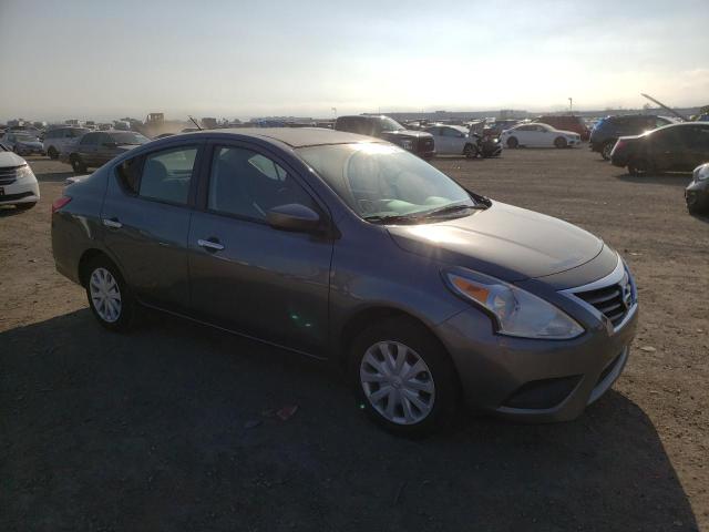 3N1CN7AP6KL868029 - 2019 NISSAN VERSA S SILVER photo 4