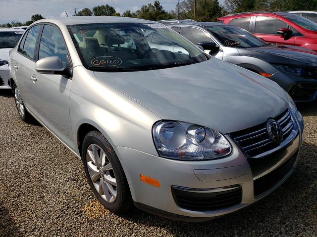 3VWAX7AJ8AM165273 - 2010 VOLKSWAGEN JETTA LIMI SILVER photo 1