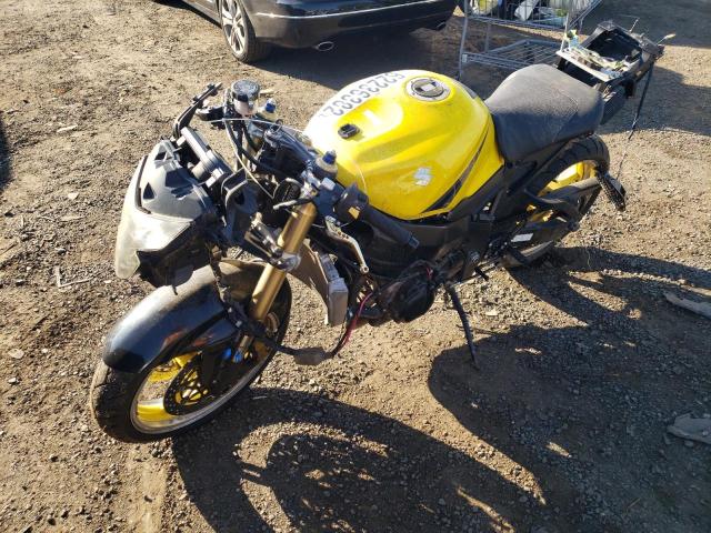 JS1GR7JA842102431 - 2004 SUZUKI GSX-R750 K YELLOW photo 2