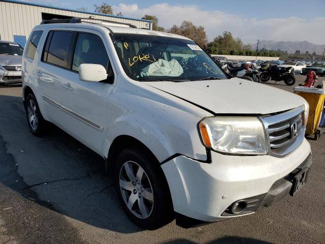 5FNYF3H92CB020147 - 2012 HONDA PILOT TOUR WHITE photo 1